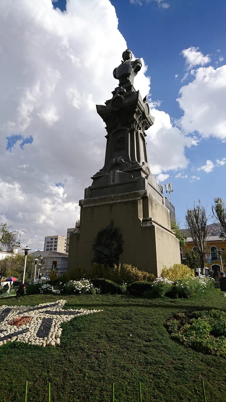 Bust of Antonio José de Sucre in Plaza San Pedro, La Paz