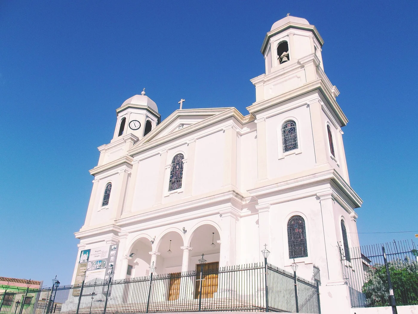Iglesia Santa Inés in historic Cumaná, Venezuela