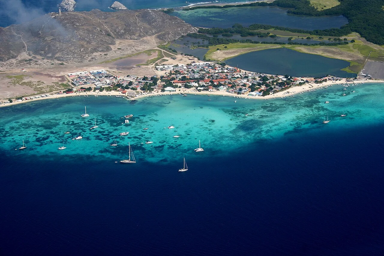 Gran Roque village, the principal settlement of the Los Roques archipelago.