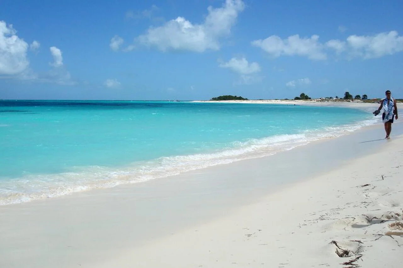 Cayo de Agua, Los Roques, Venezuela.