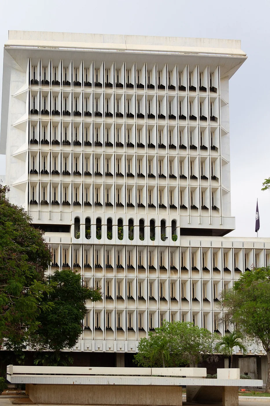 Banco Central de Venezuela branch in Maracaibo, an identified local institution relevant to monetary and exchange-information context.