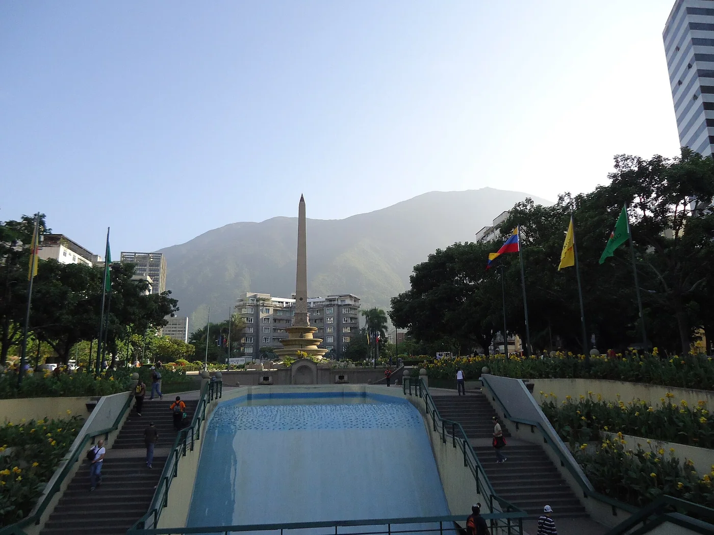 Plaza Francia in Altamira, Chacao, a recognizable eastern-Caracas reference point for a first site visit.