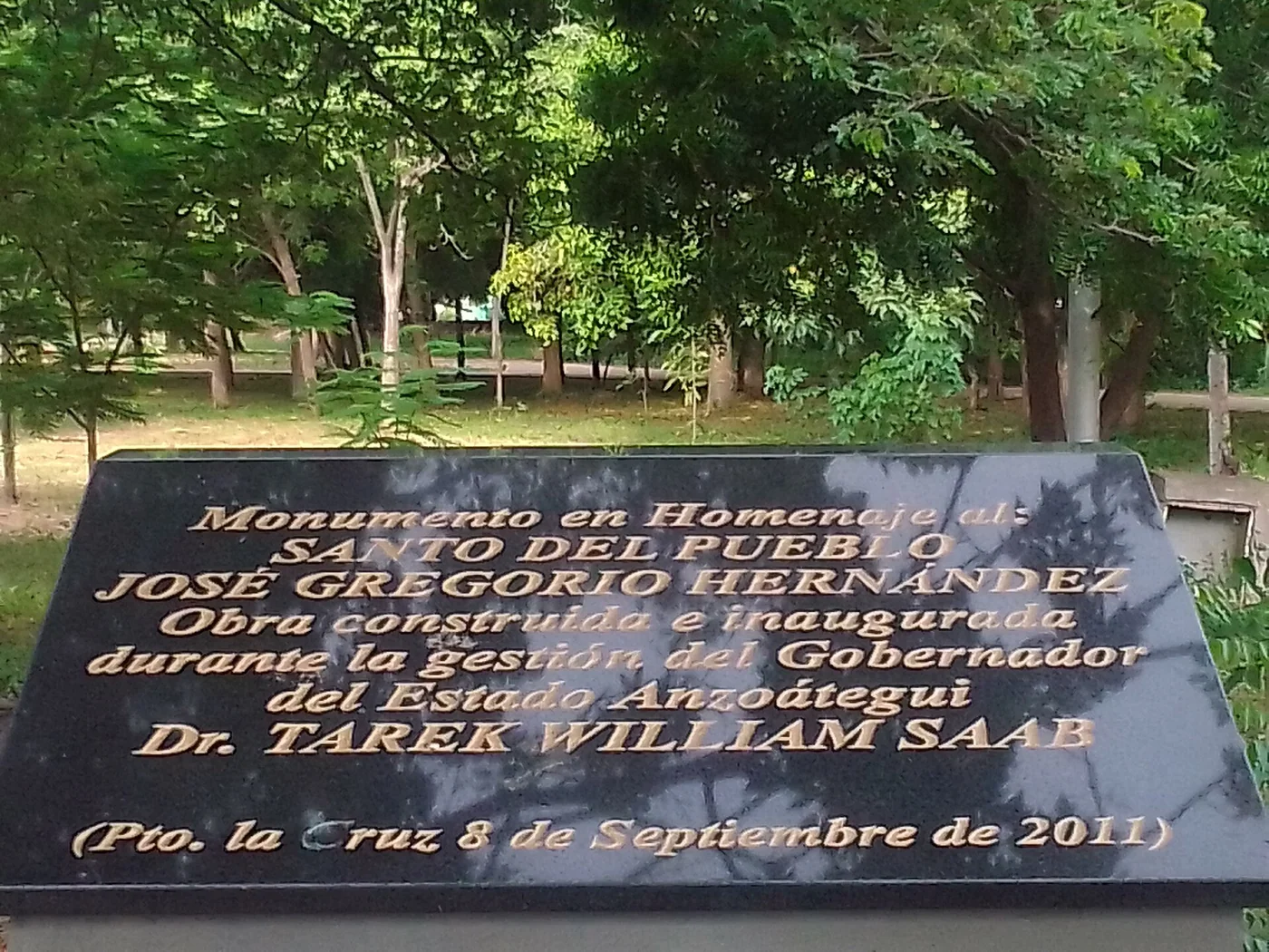Plaque on a José Gregorio Hernández monument in Parque Andrés Eloy Blanco, Puerto La Cruz.
