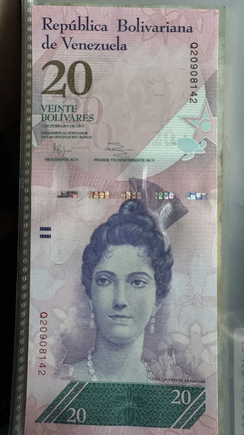 A Venezuelan 20-bolívar fuerte banknote.