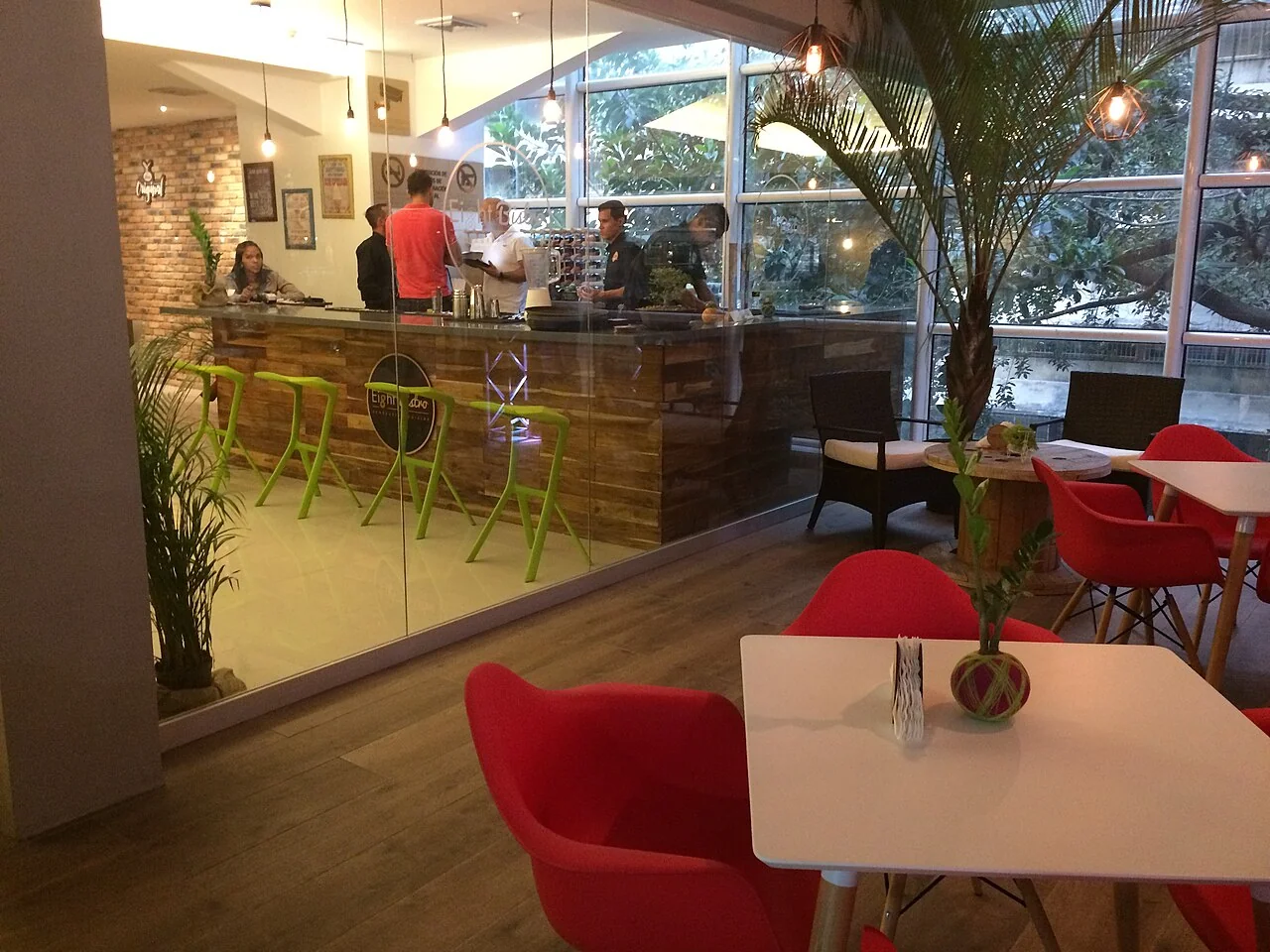 Interior seating area of Eight Bistro at El Recreo shopping center in Caracas