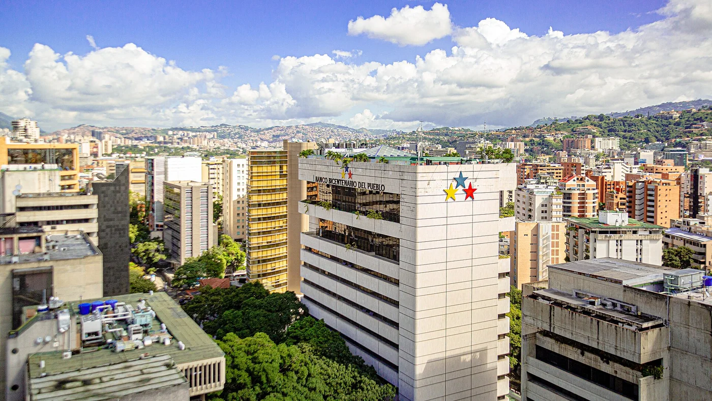 Es una institución bancaria del Sistema Nacional de la Banca Pública, adscrito a la Corporación de la Banca Pública, el cual fue creado de la fusión entre el Banco de Fomento Regional Los Andes y los bancos nacionalizados Bolívar Banco, Central Banco Universal, Banco Confederado y BaNorte.