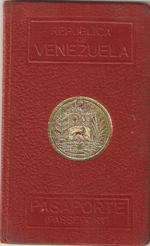 Historical 1970 Venezuelan passport cover, retained as an archival example rather than a current document model.