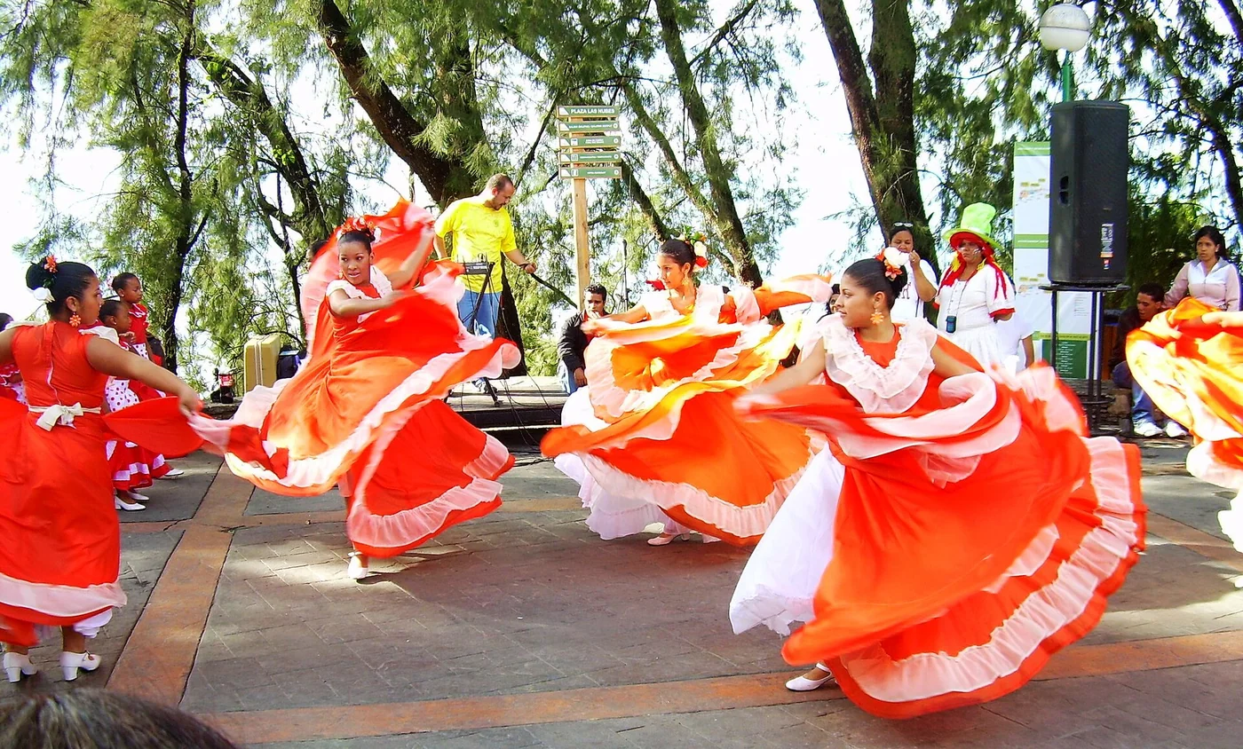 Girls dancing joropo at Warairarepano in Caracas