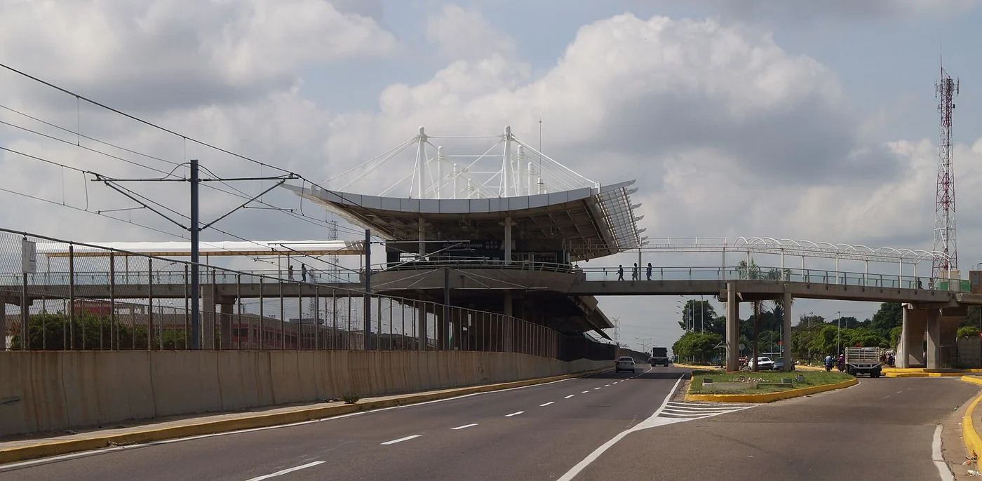 Altos de La Vanega station on the Maracaibo Metro