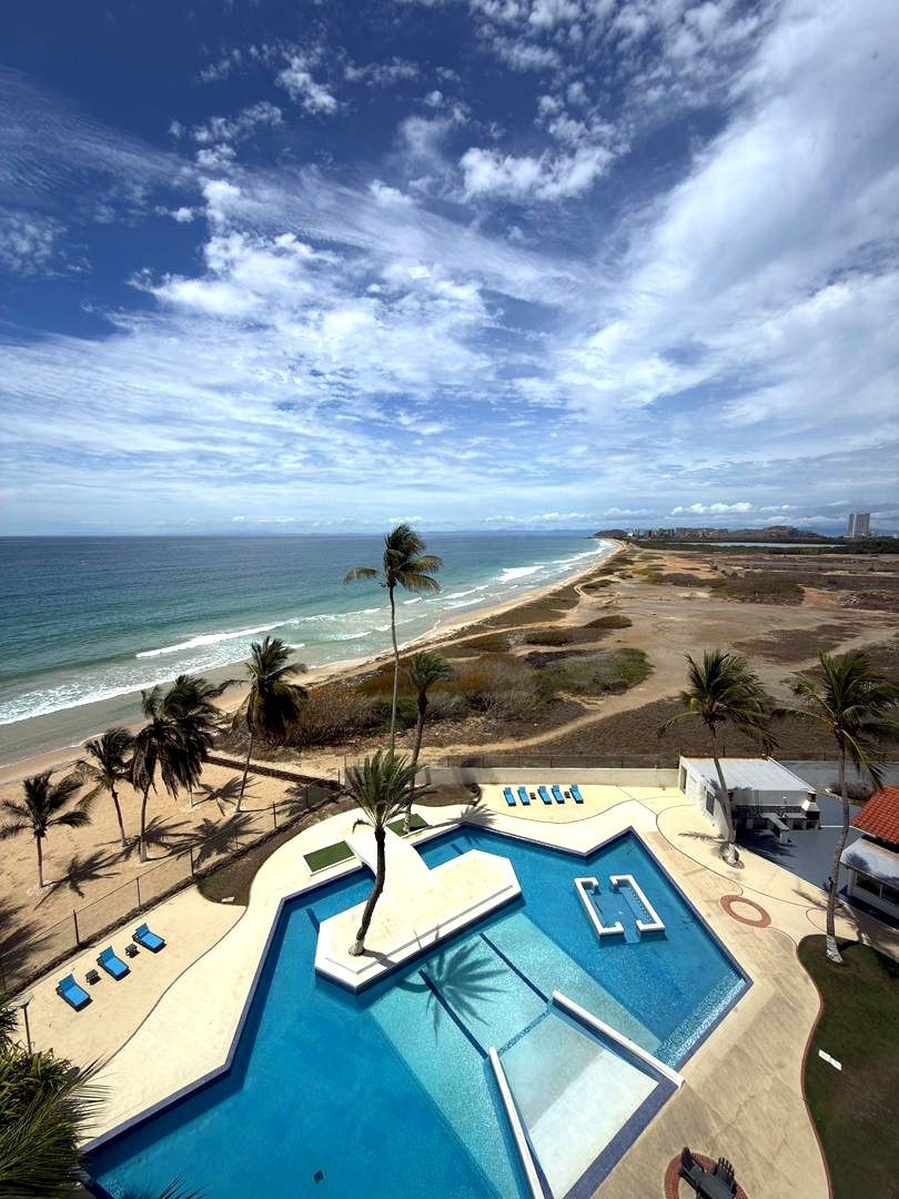 Apartamento Playa Moreno — additional interior view
